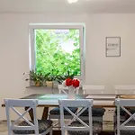 Landhausappartment شقة بيرماتنغن