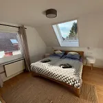 Landhausappartment شقة